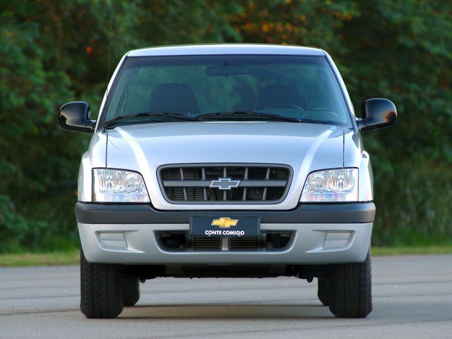  Chevrolet Blazer 2003 года  (BR) (фото 4 из 13)